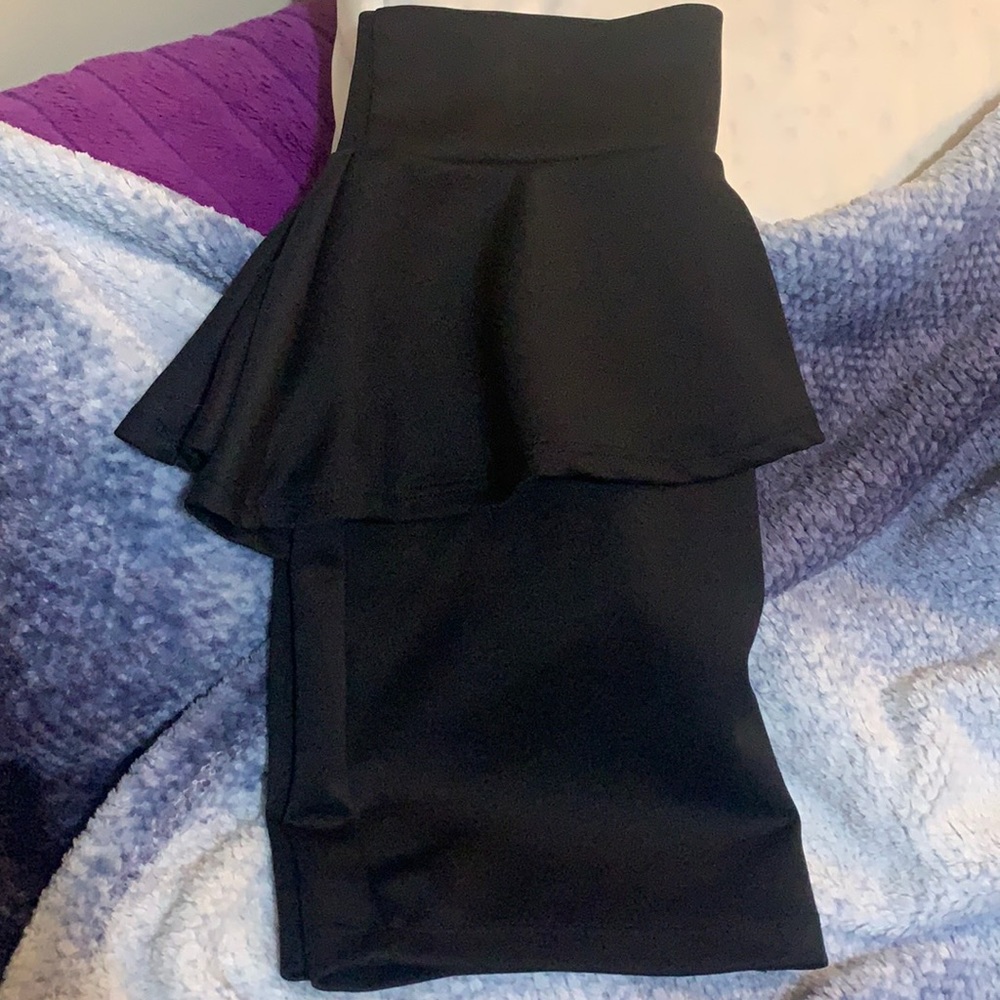 High waisted peplum skirt